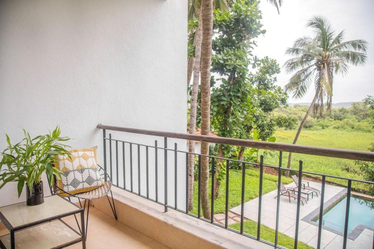 Frangipani 4Br With Pool & Field View Nerul (Goa) 外观 照片